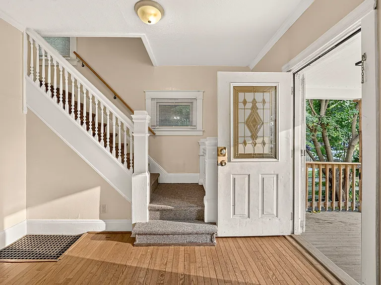 3726 Homewood Ave — Photo 11