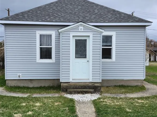 408 Railway AVENUE, Carnduff, SK S0C 0S0