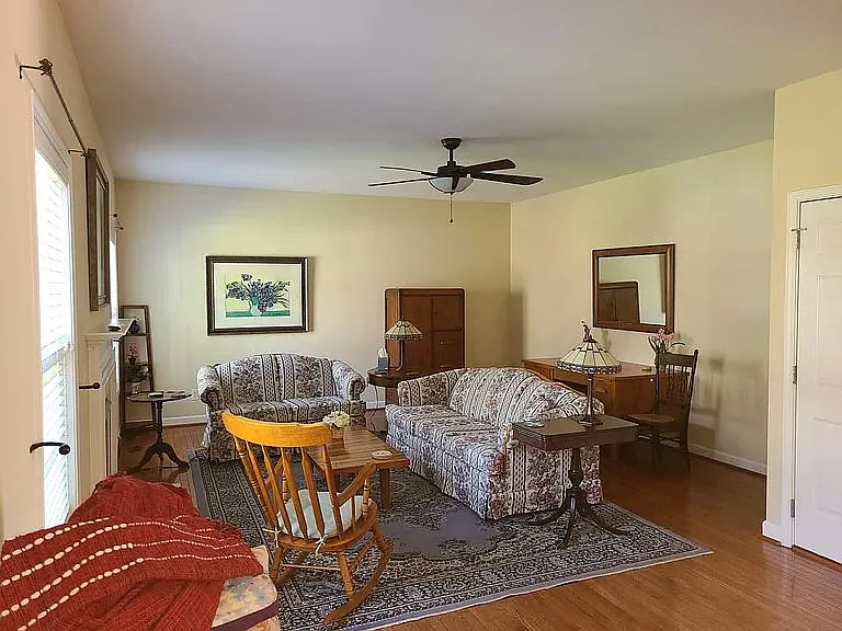 5425 Stone Crossing Dr — Photo 7