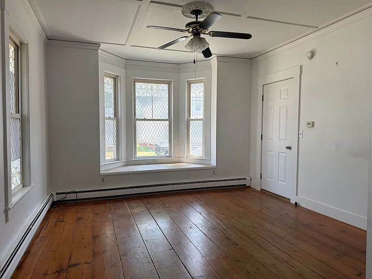 26 Leonard St #A — Photo 5
