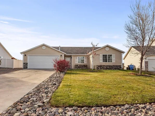 1512 Branding Iron Drive, Montrose, CO 81401