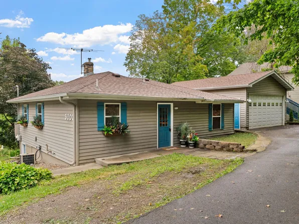 3000 Devon Ln, Mound, MN 55364