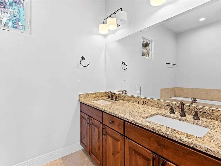 2601 N Quinlan Park Rd #512 — Photo 12