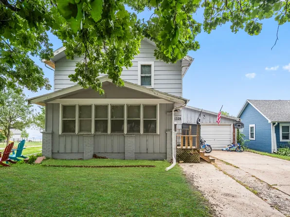1328 Benton St, Boone, IA 50036