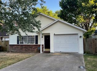 767 W Van Gogh Pl, Fayetteville, AR 72703