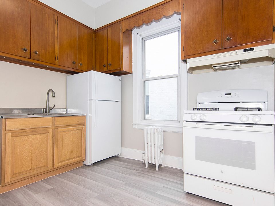 1st image of 32-39 Steinway St #2BA