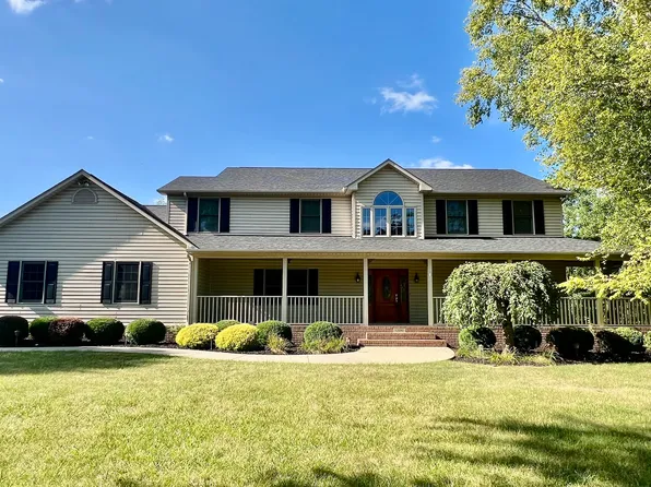13010 E Otter Creek Ln, Columbus, IN 47203