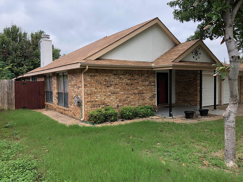 1st image of 6324 Canyon Cir