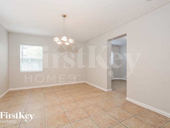 4th image of 1407 Chilean Ln