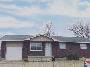 4220 SE Elmhurst Ln, Lawton, OK 73501