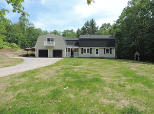 1 Susan Dr, Steep Falls, ME 04085