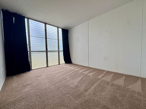 5th image of 95-020 Waihonu St APT C201
