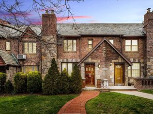 7723 82nd St, Ridgewood, NY 11385