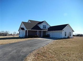 20 Wheatland Dr, Ottawa, KS 66067