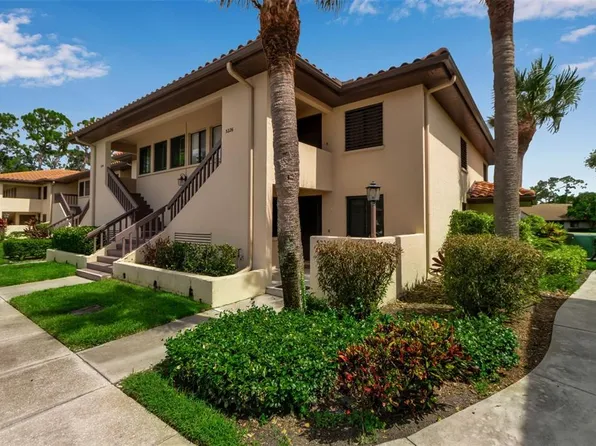 5224 Lake Village Dr #67, Sarasota, FL 34235