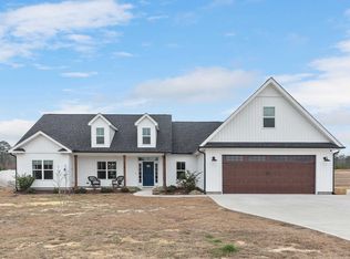 1030 W Strickland Rd, Dunn, NC 28334