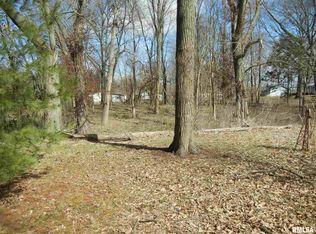 100 E Cherry St, Kinmundy, IL 62854