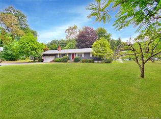 1 Toilsome Ave, Norwalk, CT 06851