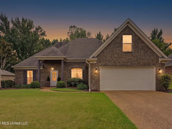 2681 Cherry Tree Dr, Southaven, MS 38672