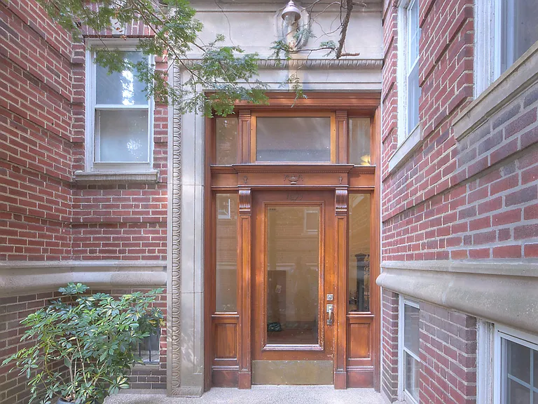 Cambridge St — Photo 9