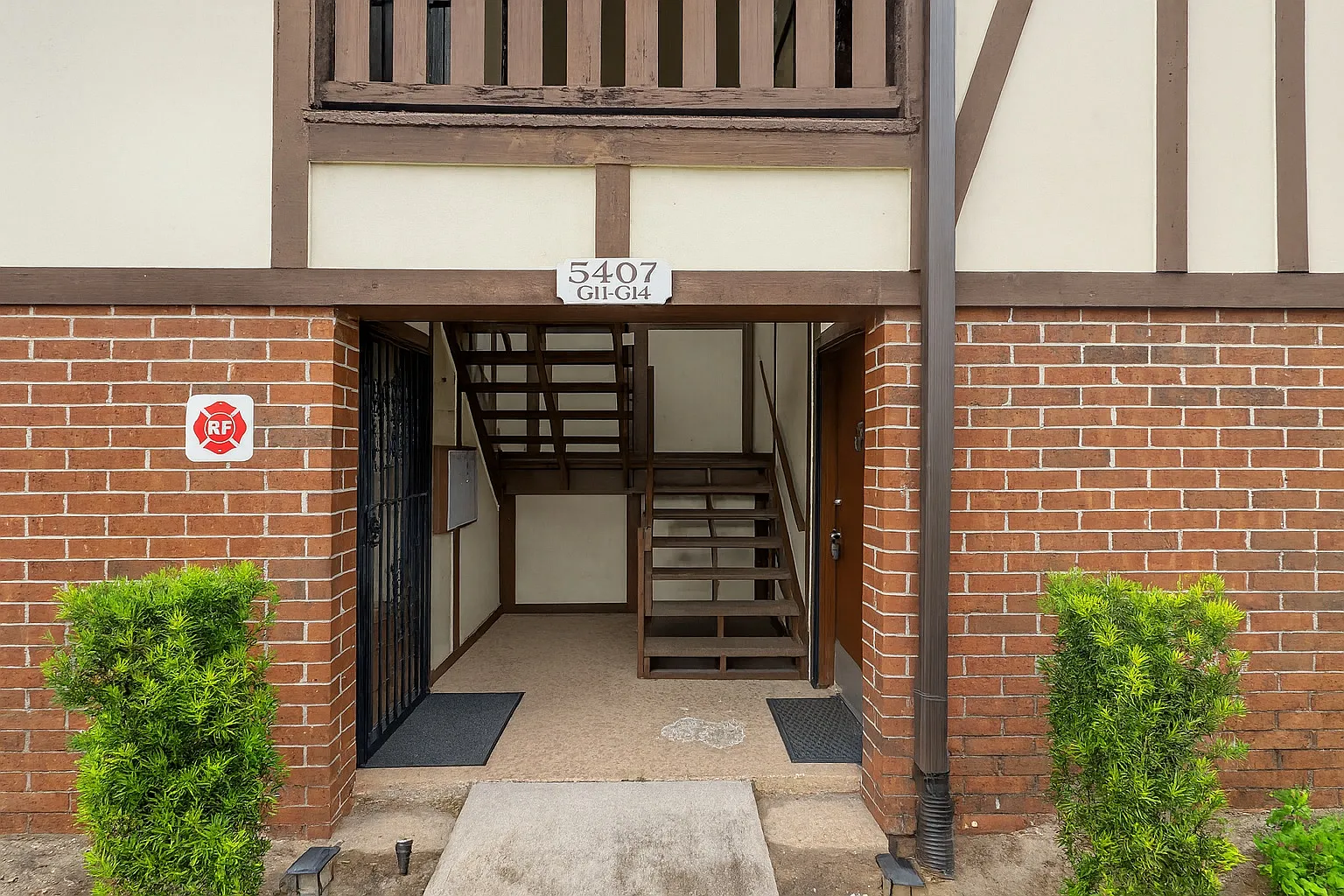 5407 Hansel Avenue - 1 — Photo 3