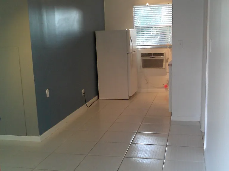 523 72nd Ave — Photo 37