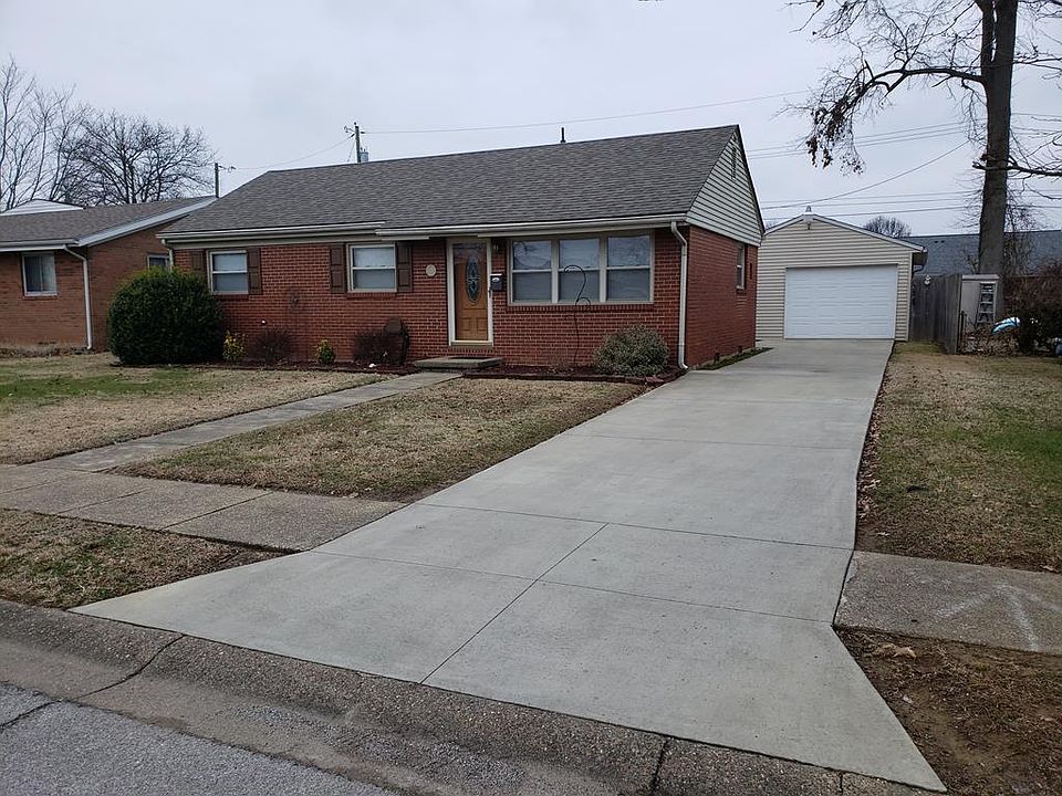 1st image of 325 Byron Ct