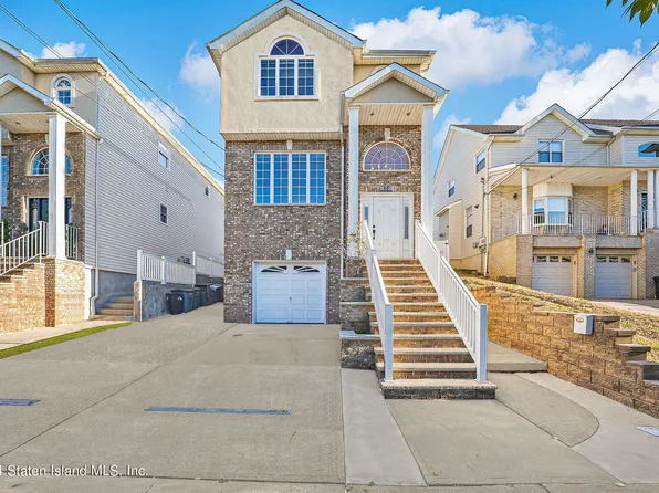 68 Craig Ave, Staten Island, NY 10307