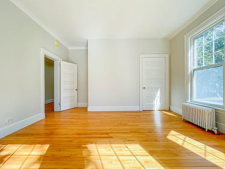 63 Pleasant Ave #1 — Photo 36