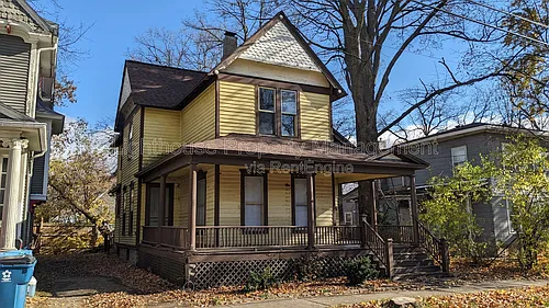 511 Locust St Photo 1