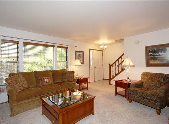 Spacious Family Room