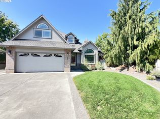 5 SW Alderbrooke Pl, Hermiston, OR 97838