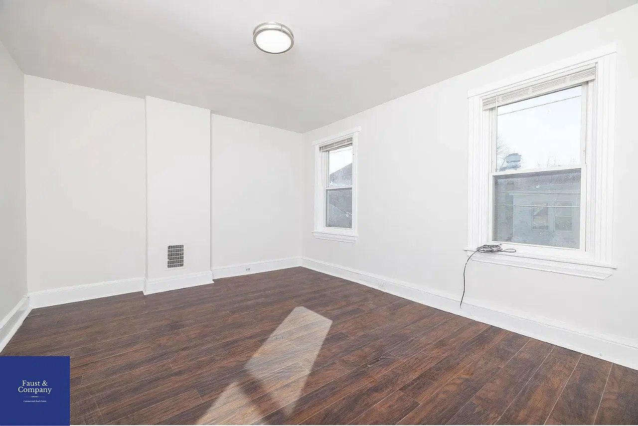 2 bed, 600 sqft, $1,250 — Photo 1