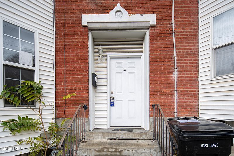 2nd image of 67 Ingalls Avenue