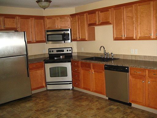 3rd image of 4352 Norman Dr SE