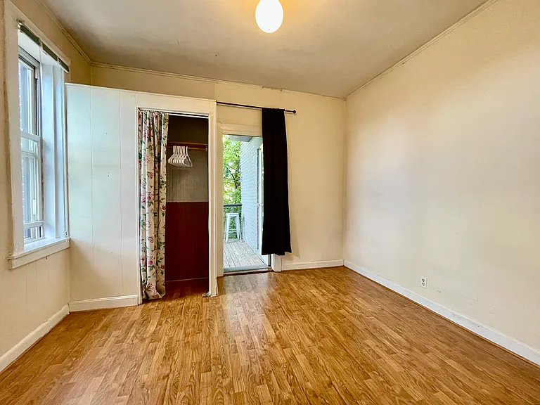 47 Park Vale Ave #10 — Photo 14