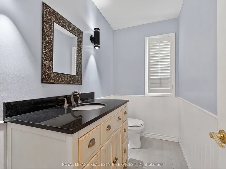 28 Wootten Way N — Photo 20