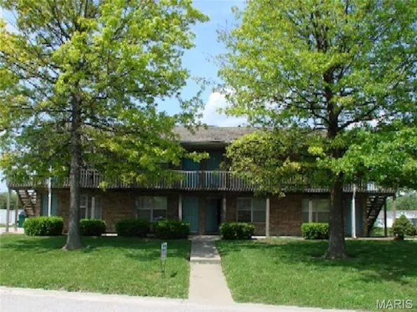11 Pheasantwood Dr APT C, Belleville, IL 62226