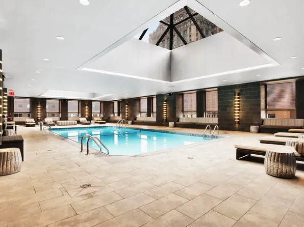 225 Rector Place image 9 of 21