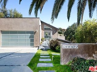 28927 W Beach Ln, Malibu, CA 90265