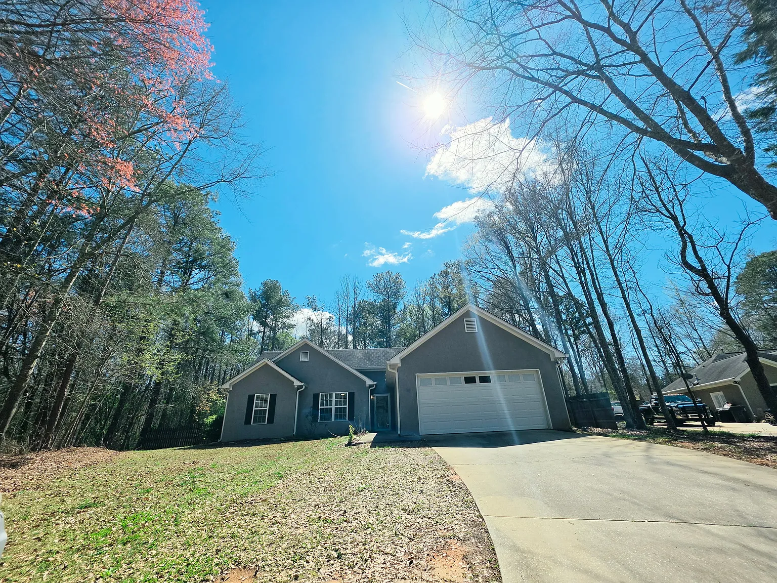 3 bed, 1310 sqft, $2,695 — Photo 1