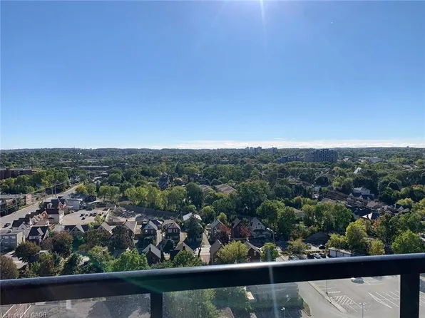 108 Garment St S, Kitchener, ON