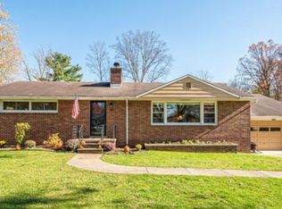 299 Parkview Ave, Wadsworth, OH 44281