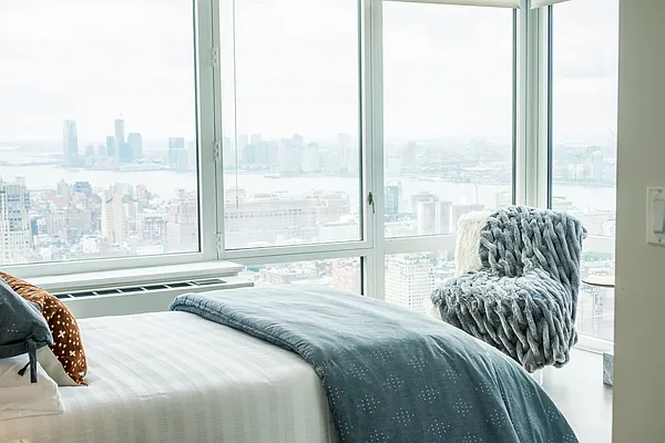 Rented by Alignment NY LLC | media 4