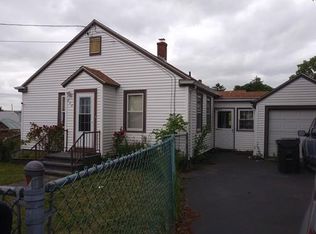 208 Walter St, Fall River, MA 02724