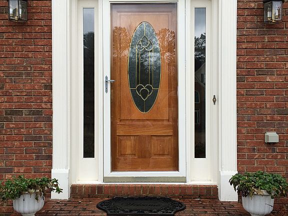 5th image of 2905 Manor Brook Ct