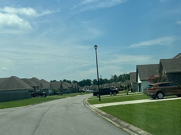 5th image of 13702 Acacia Ct
