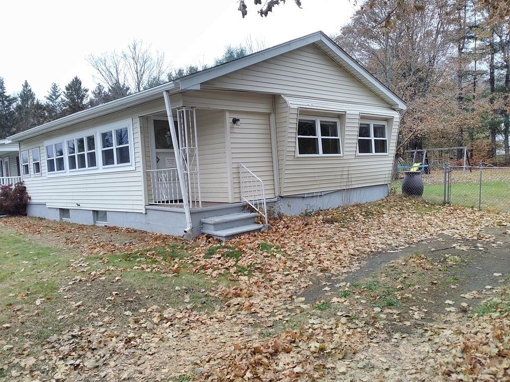 22 Eagle St, Ware, MA 01082 Zillow