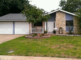 3202 Lark Ln, Irving, TX 75062