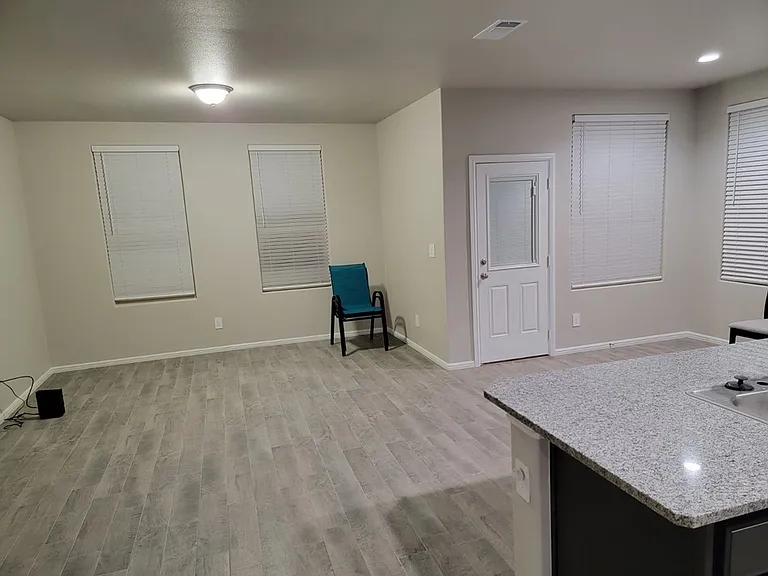 7526 Horton Ranch Rd — Photo 4